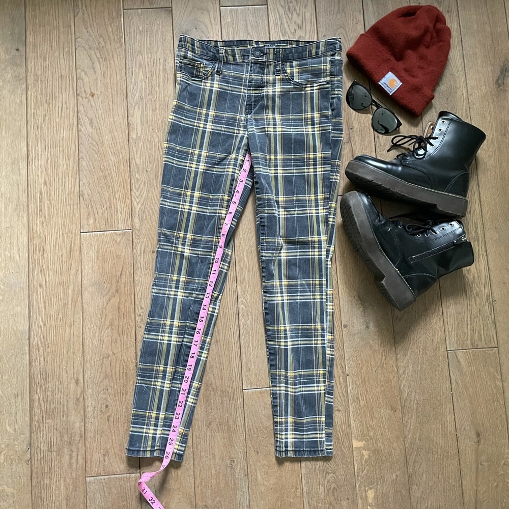 Plaid jeans